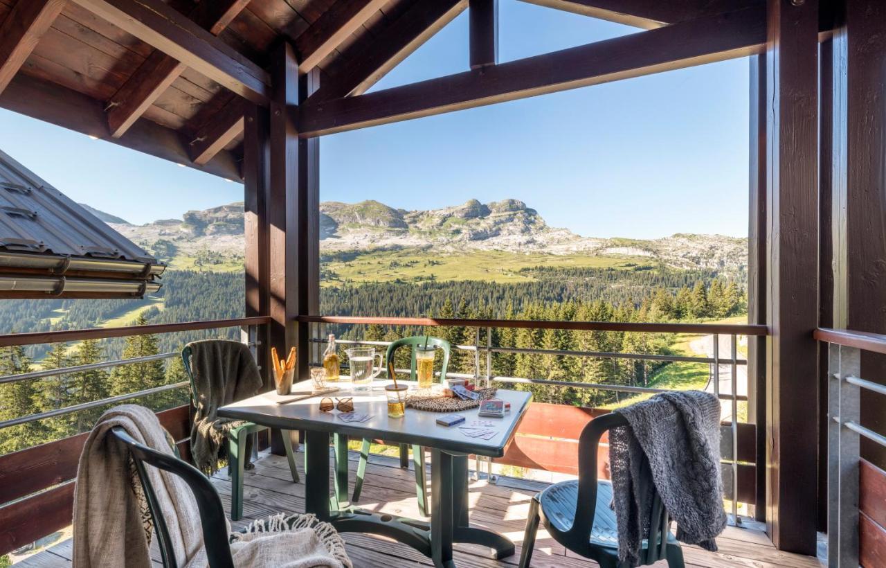 One-Bedroom Apartment Balcony Mountain View,1295755282:JPEG